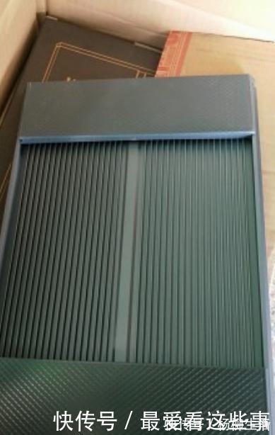 给鱼解冻,水里放醋还是放盐泡都不对!只需一招,鱼肉嫩还不腥