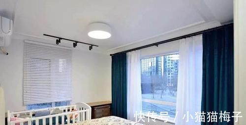 咖色|刚保洁完的100平新房,谈不上豪华,但全屋光打柜子就花了8万