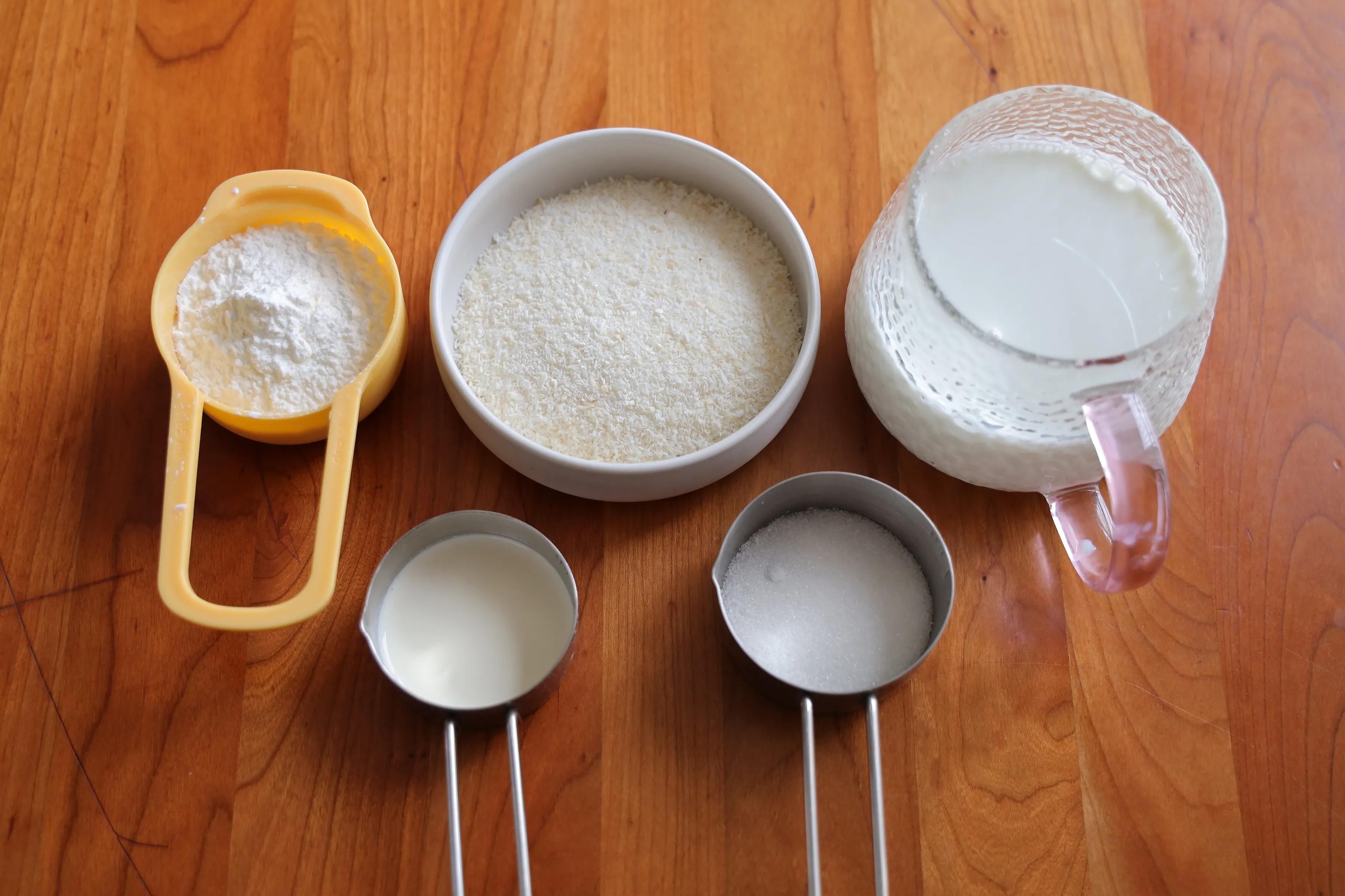 喝不完的牛奶做成小甜品，不用烤箱，简单0难度，小朋友都喜欢吃