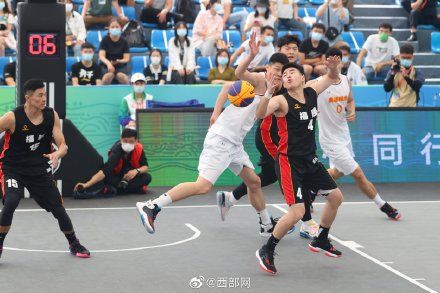 福建队|奥运联合队战胜福建队丨胡金秋王哲林强强对抗