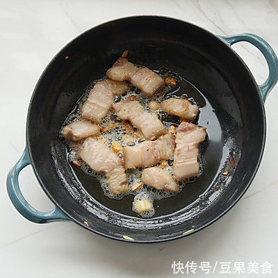 让食客踏破门槛的的河鳗烧肉做法，学会了你也能火