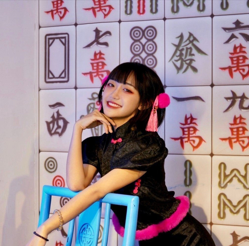 鞋柜 网红炫AJ成了潮流?连代古拉k都开始秀鞋,随便一双价值近万