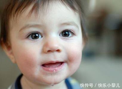 口水|孩子总喜欢“流口水”,说明宝宝出现异常,这几点家长需注意