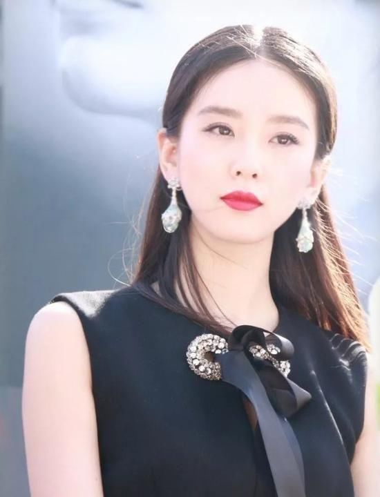 温柔|为什么有些女生长得普通,却有一种美人感,看这4点你就明白了