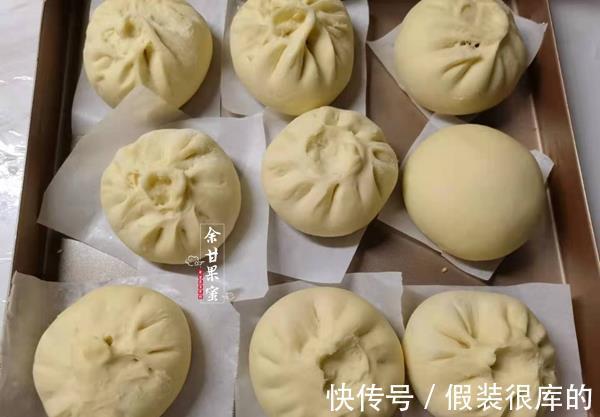 包子|分享早餐面食,馅料鲜嫩多汁,蒸一蒸味美不上火,出锅抢着吃