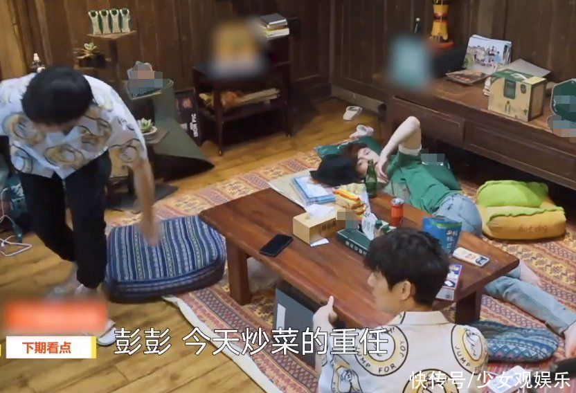预告|下一期蘑菇屋太热闹，黄渤张艺兴黄磊互动吸睛，复看2遍收不住