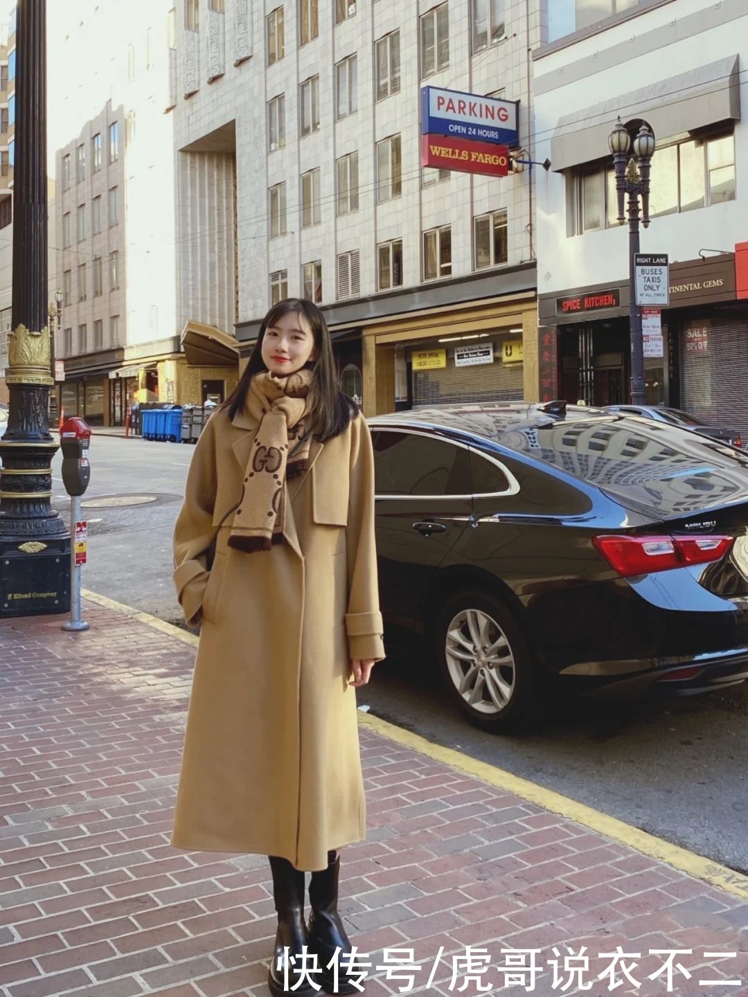 穿大衣选对颜色很重要，这3种颜色百搭质感又时尚，谁穿谁优雅