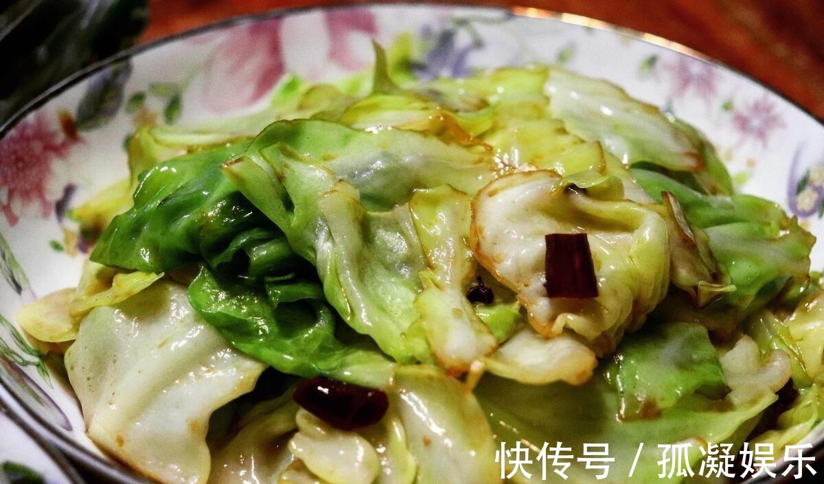 去菜市场买菜,这6种蔬菜尽量少买,菜贩子:家里人很少吃