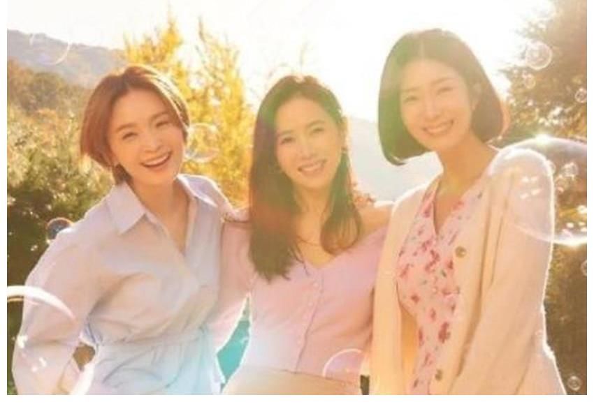 请来孙艺珍、宋仲基、赵寅成，JTBC能否重夺年度收视冠军？