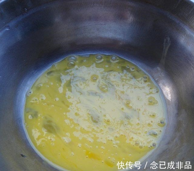 马拉糕,香味浓郁诱人,松软可口,一口一口停不下来