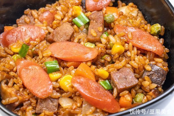 香菇|电饭煲里的美味焖饭 夏天不再热火朝天