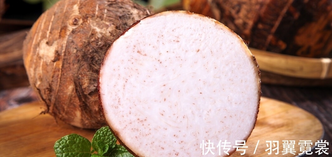 芋泥|芋头明明是白色，为什么我们吃的香芋泥是紫色？看完涨知识了