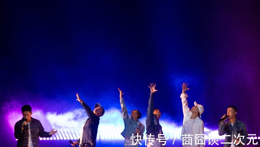 l披荊斬棘的哥哥們隔空「秀恩愛」,陳小春6個字告白應(yīng)采兒,網(wǎng)友感覺最真實(shí)