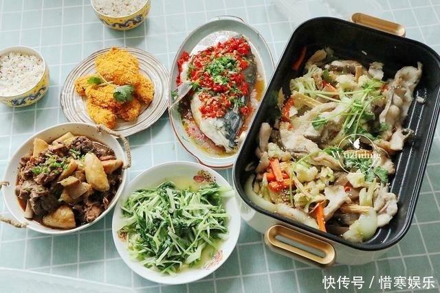 三人晚餐,鸡鸭鱼肉真丰盛,在家做太实惠了