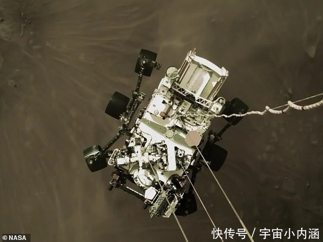 火星上第一架直升机“打电话回家”:运行出色,充电准备首航