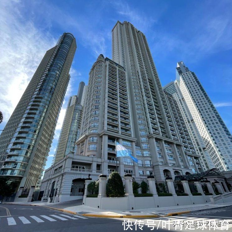 五星级酒店|梅西卖房了：400平米河景豪宅，1900万元！如同五星级酒店