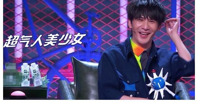 脱口秀大会第二季|脱口秀大会4：杨笠火爆的出圈史，离不开她身后的男人