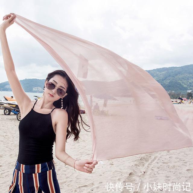 防晒|聪明女人,出门都会带个防晒的纱巾,比防晒衣方便多了