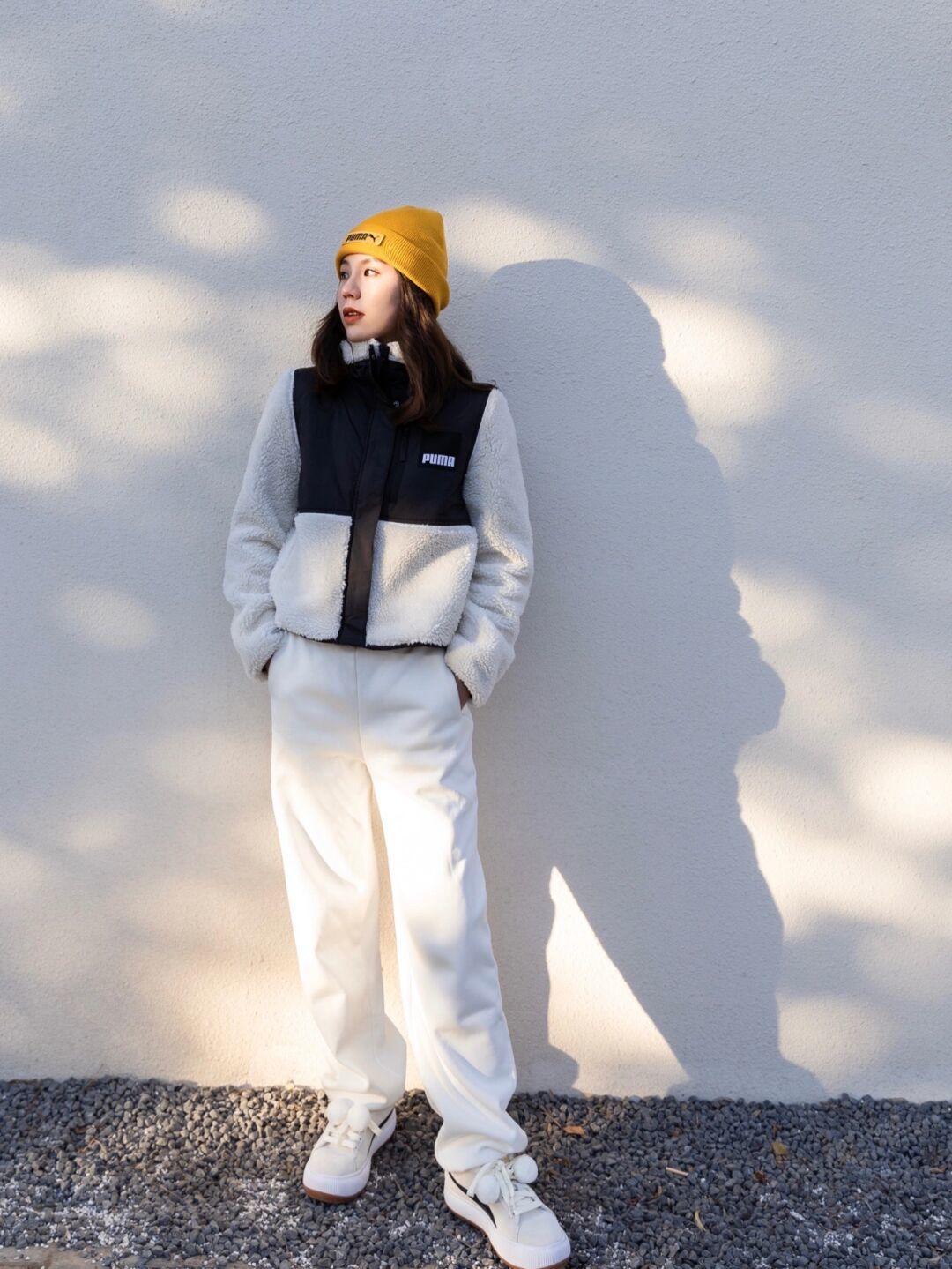 驼色|今年冬季火了种单品,叫“羊羔毛外套”,舒适潮流可以照着穿