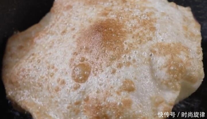 懒人版早餐我家隔三差五做一回,1分钟做3个,孩子百吃不厌