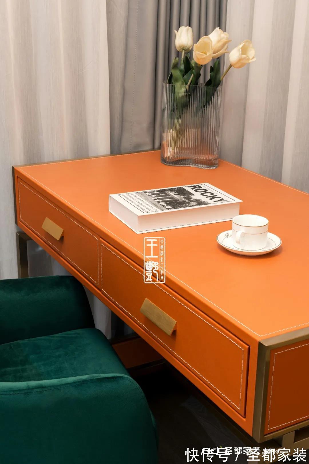 爱马仕|139平4室大户型装修实景效果图,客餐厅开放式布局宽敞大气