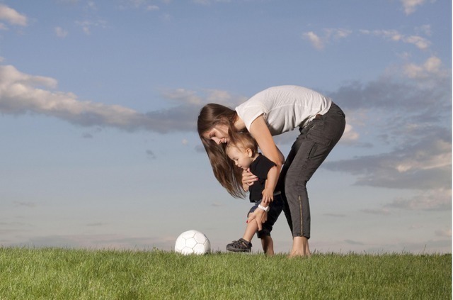 睡眠质量|孩子在两个黄金时段睡觉,生长激素达5-7倍,对长高至关重要