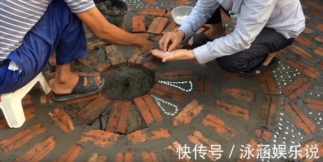 院子|老爸在家闲不住,用红砖铺院子,拼花效果比大理石还好看耐用