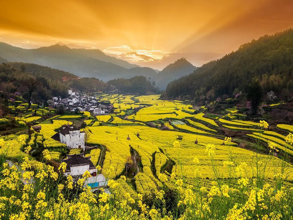 江西受欢迎的景点，属典型山居村落，被称为“梯云人家”