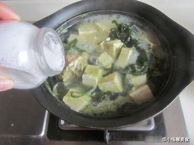 跑步|煮海带时，加上它一起炖，喝1碗相当于跑步1小时，多喝能瘦成S型