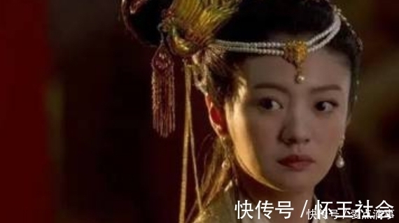 浓妆艳抹|宋朝女人的发型真是多种多样,相比之下,她们才是精致的猪猪女孩