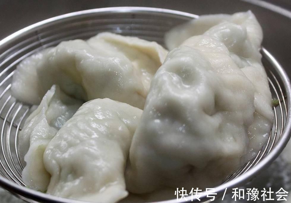 冬天吃饺子就得吃这馅的,钙是鸡肉的7倍,孩子常吃长高个体质好