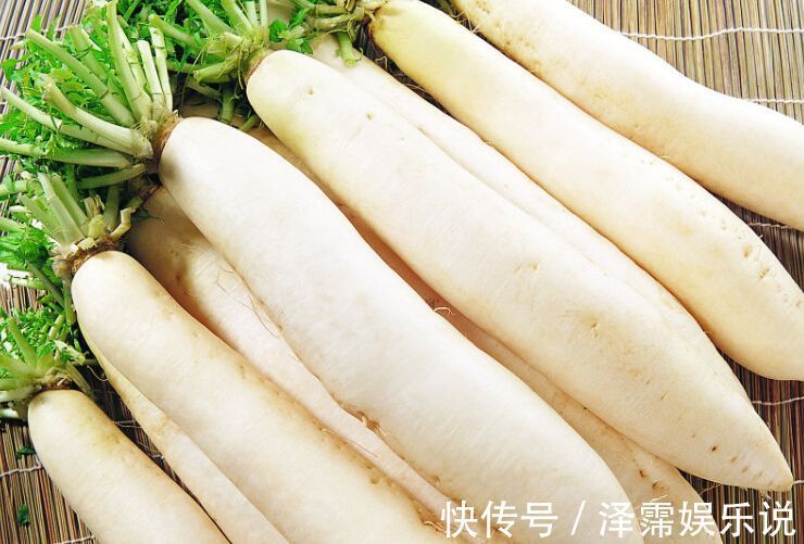 白菜萝卜汤|常吃萝卜功效多,但萝卜碰1物,等于没病找病,现在知晓还不晚