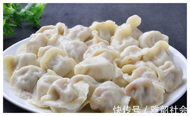 荠菜|鲜美可口的饺子,一口下去鲜香四溢,太香了!