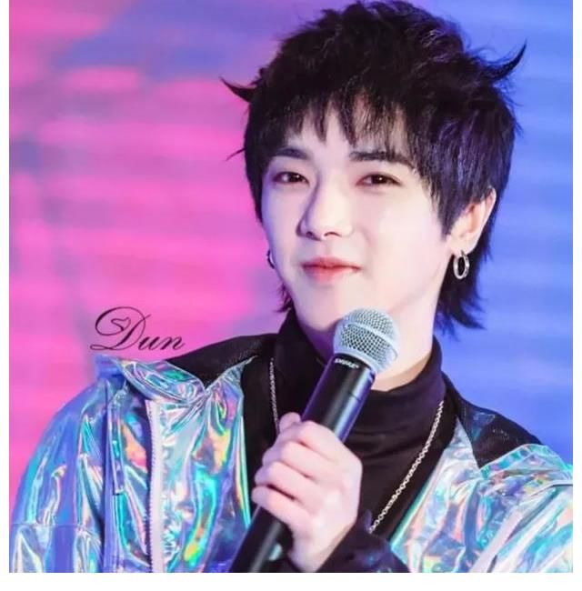 凉凉|为什么当初华晨宇未婚有子还没有霍尊事件严重?