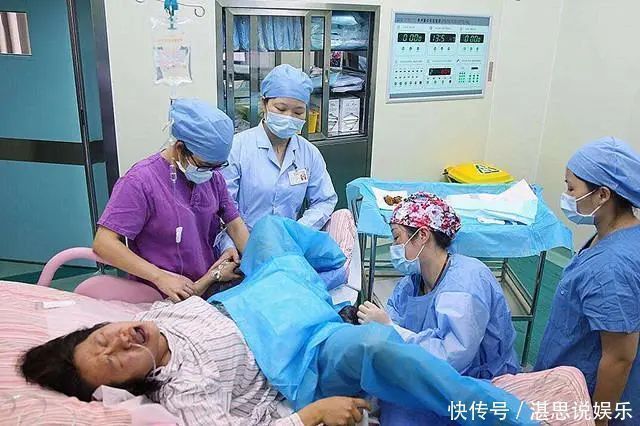 剖腹产|产妇生完孩子表示“想上厕所”,护士听完后,立马喊医生来抢救