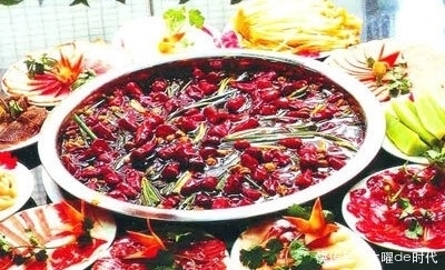 胸前背后总是长痘痘该怎么办?