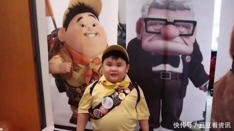 动漫人物|现实世界中活的六个卡通人物,艾莎最美,光头强是本人无疑了