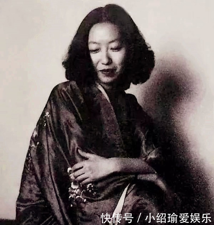林徽因嫌弃她,张爱玲不待见她,而她却活成了童话中的模样