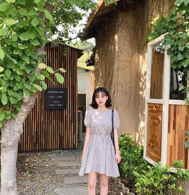 110斤以上的女孩们自信点，其实这样穿，也很洋气