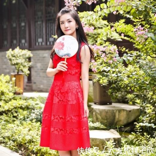 主持人|“根红苗正”的谢娜主持节目疯疯癫癫,再不改正后果严重!