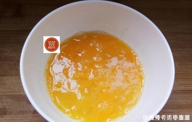 豆腐片|豆腐别总炒着吃,教你一个简单又好吃的做法,第一次做大家抢着吃