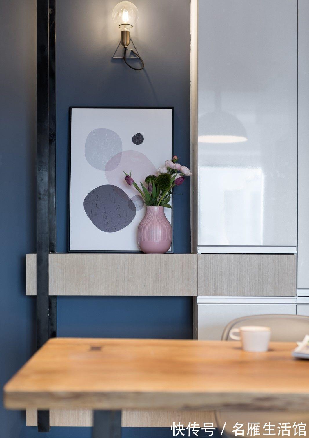 玄關|成都舊房大改造，花費一年的時間只為讓業主滿意，效果讓人驚艷