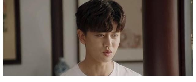 数字#《一生一世》剧中多处出现十一,周生辰对这个数字很敏感,寓意深远