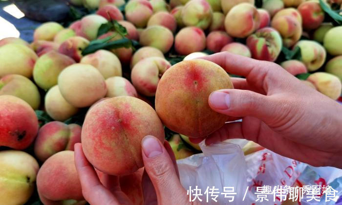 桃子|买桃子时,就挑“公”的,肉多核小汁水多,教你6招,一挑一个准