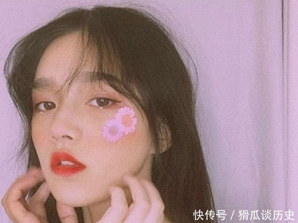 小姐姐|“捏鼻子”能拯救塌鼻梁吗?过来人说出真相,小仙女:我太难了