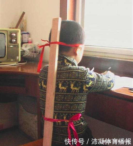 萱萱|以下3种孩子“越长大越丑”,无论现在多漂亮,父母最好都要留意