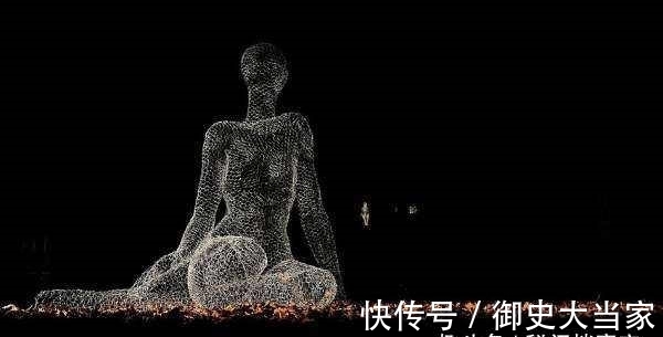 爱因斯坦！庄子曾泄露道教中一个外星人：全身透明，和爱因斯坦有着神秘印证