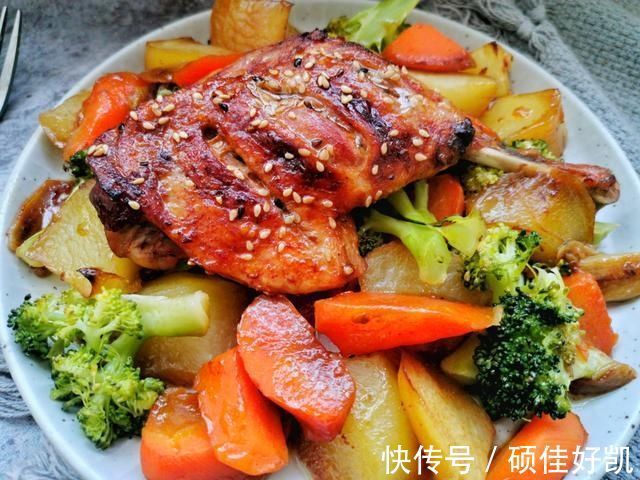 胡萝卜|家有烤箱别闲置,荤素烤一盘,一家三口吃到撑,想学不会都难