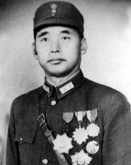 国军|国军副总司令缺钱,新四军缺枪,此人巧施一妙计,令他们各得所要