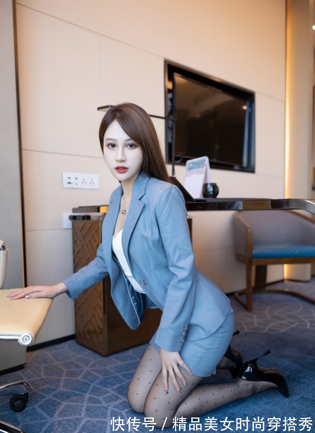 优雅 职场上最值得入手的西装套装,知性又不失女性的优雅感